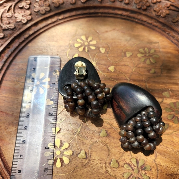 Vintage Monies Earrings - Picture 3 of 10